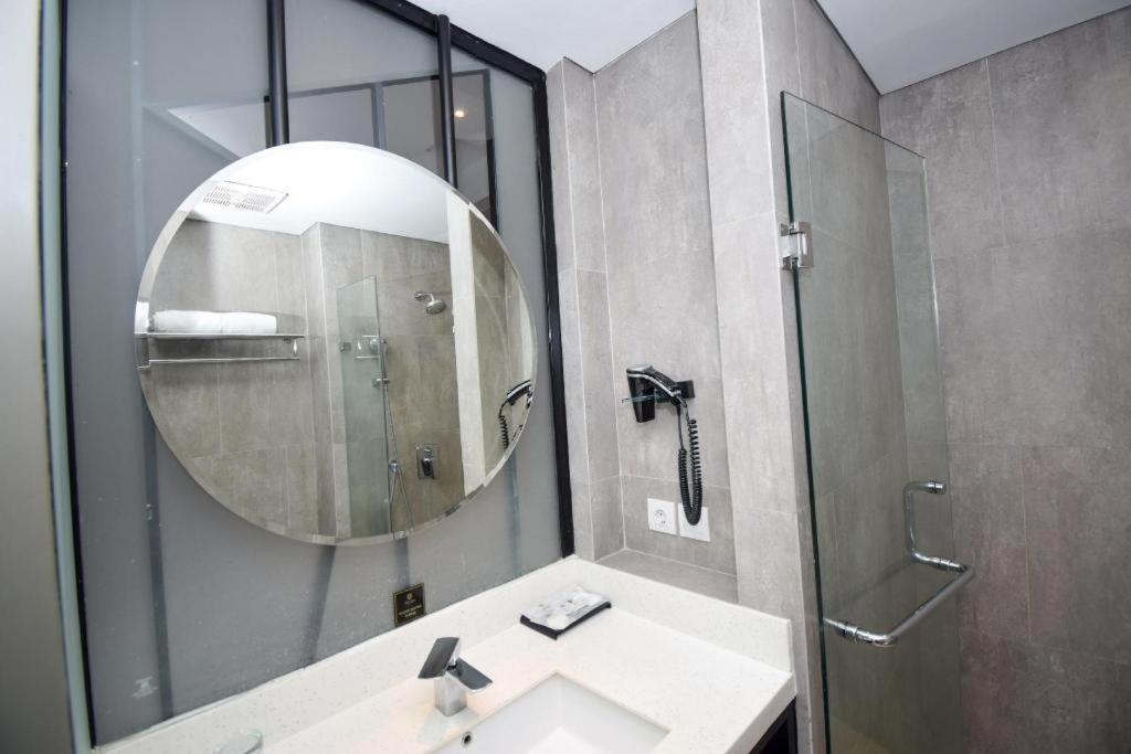 Arosa Hotel Giacarta Esterno foto